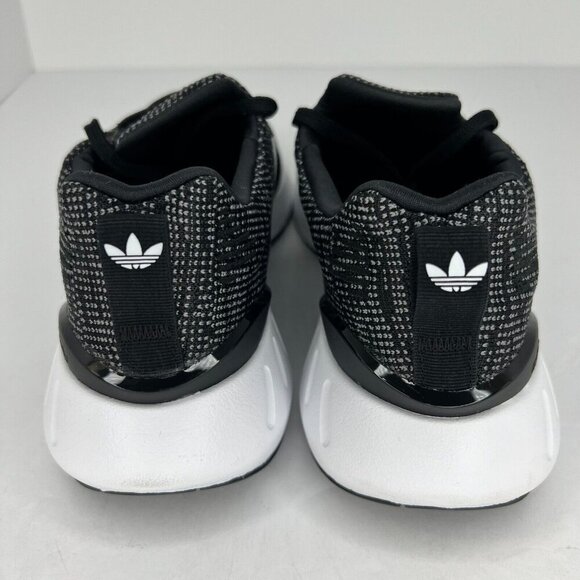 Adidas Mens GW8176 Black  Swift Run 22 Synthetic Sneakers Size 7 Running Shoes - Picture 5 of 9